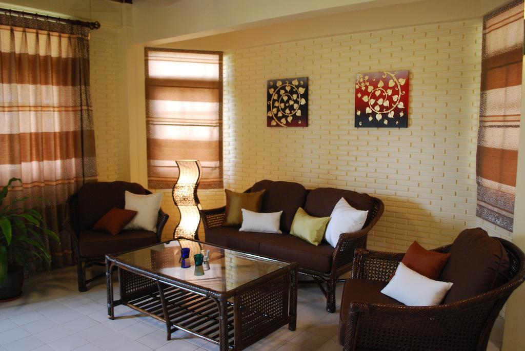 Sunset Apartment Phuket Patong Oda fotoğraf
